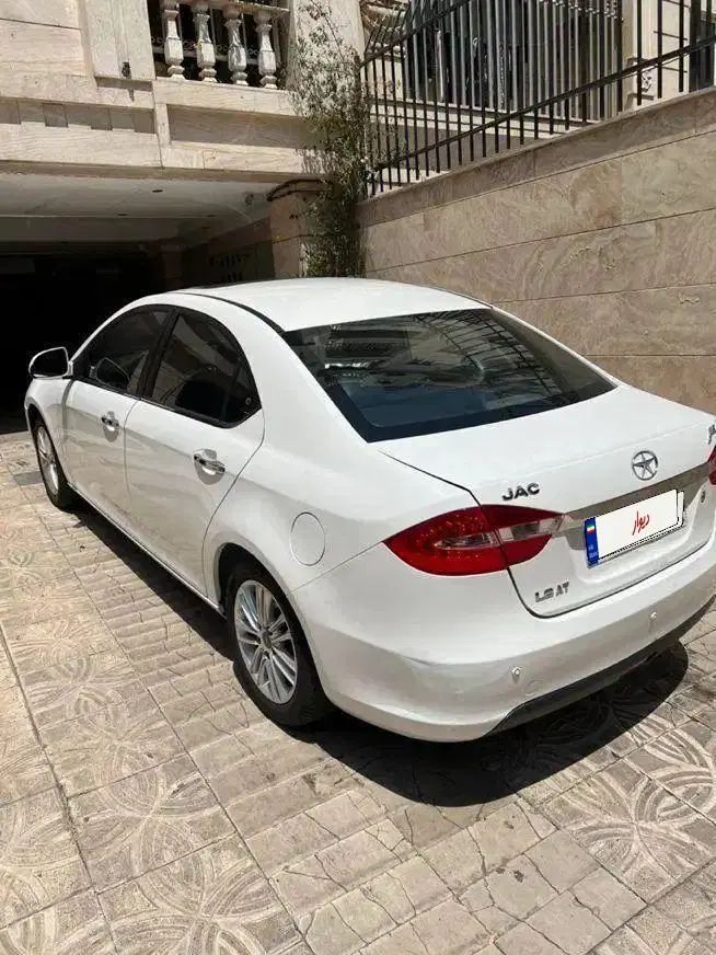 جک J5 اتوماتیک - 1396