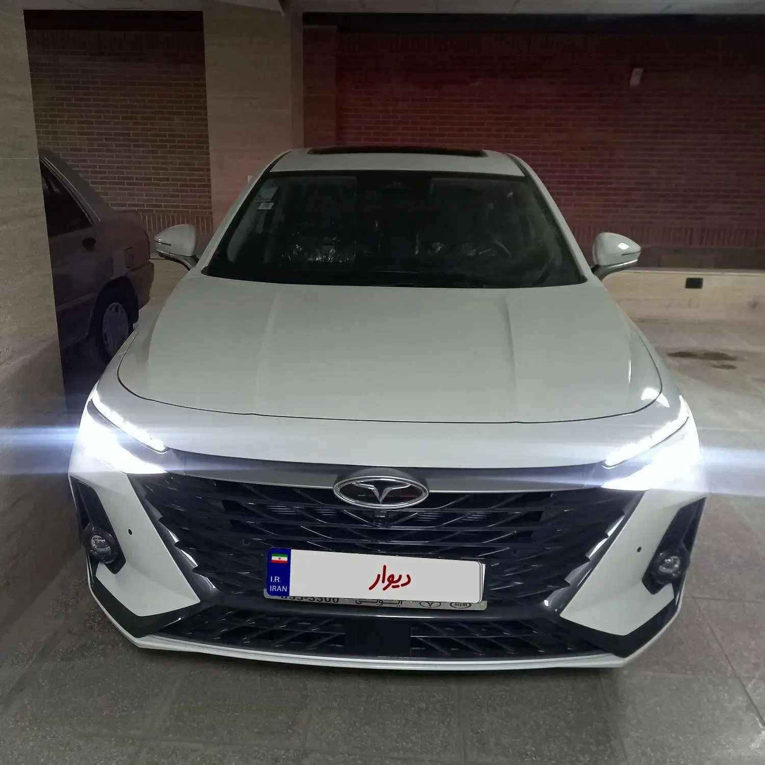فونیکس آریزو 8 اکسلنت - 2025