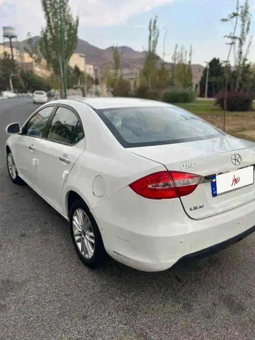 جک J5 اتوماتیک - 1393