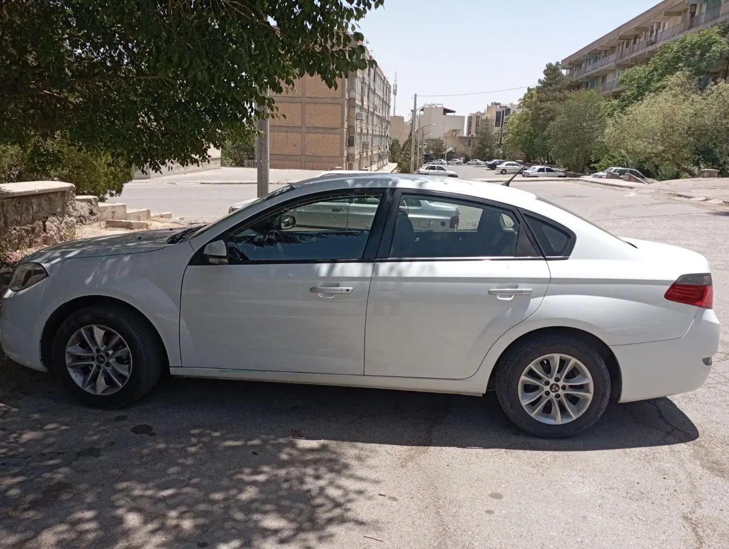 خودرو برلیانس، H330 آگهی ann_19991473