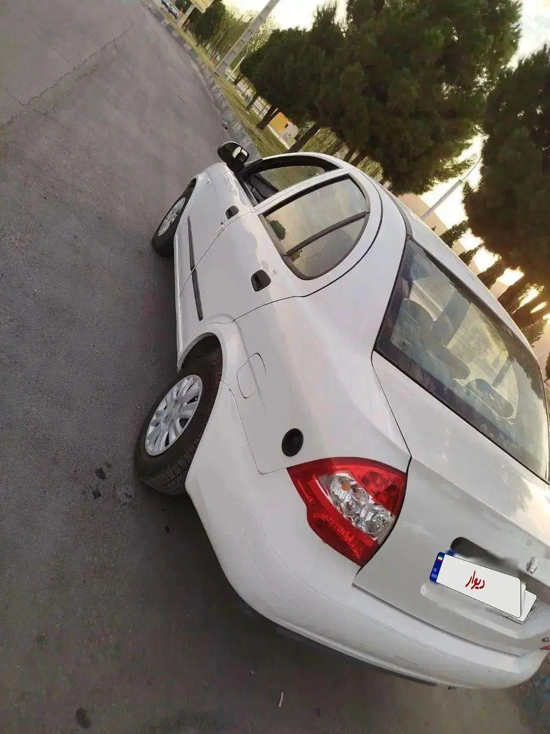 تیبا صندوق دار SX - 1399