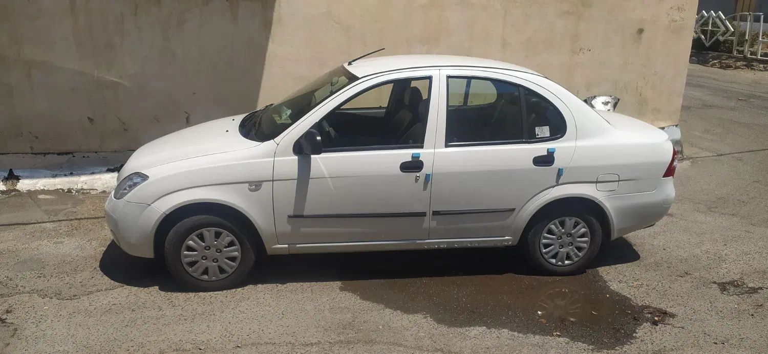 تیبا صندوق دار LX - 1388
