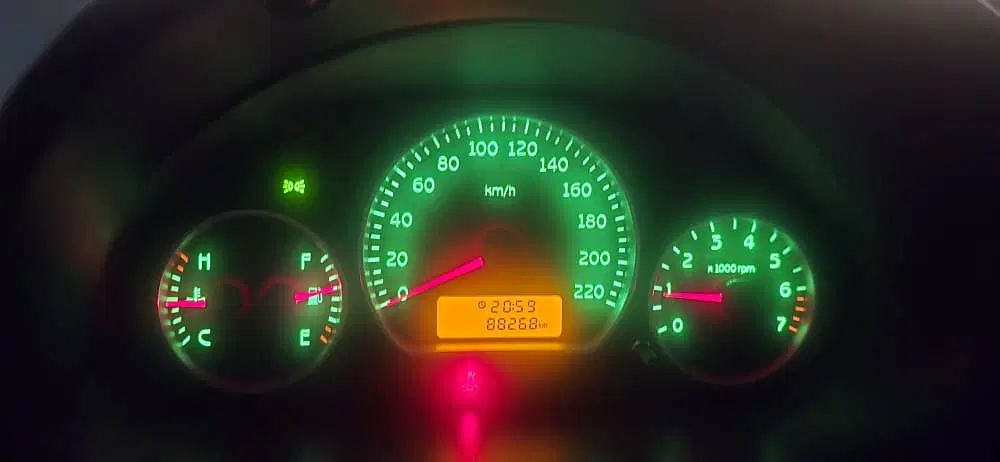 ام وی ام 110 چهار سیلندر دنده ای - 1393