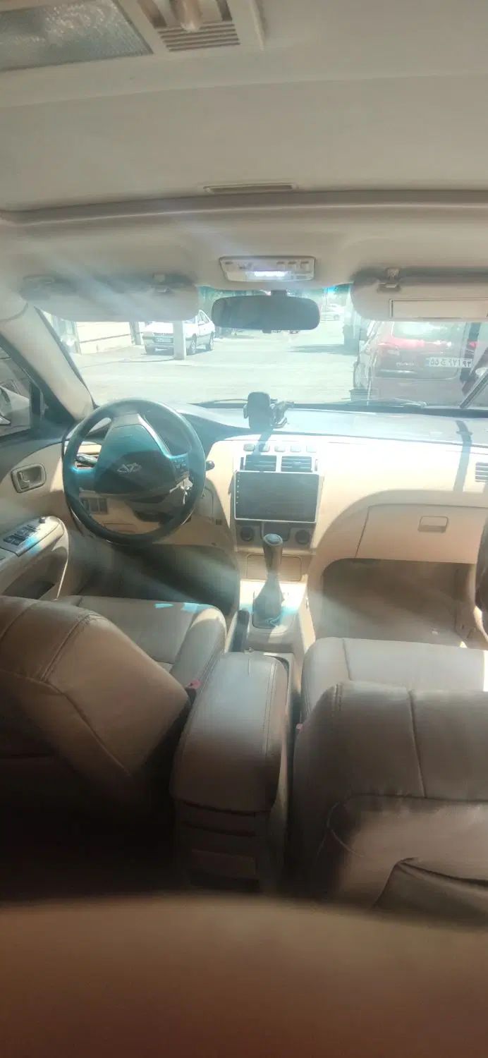 ام وی ام 530 دنده ای - 1390