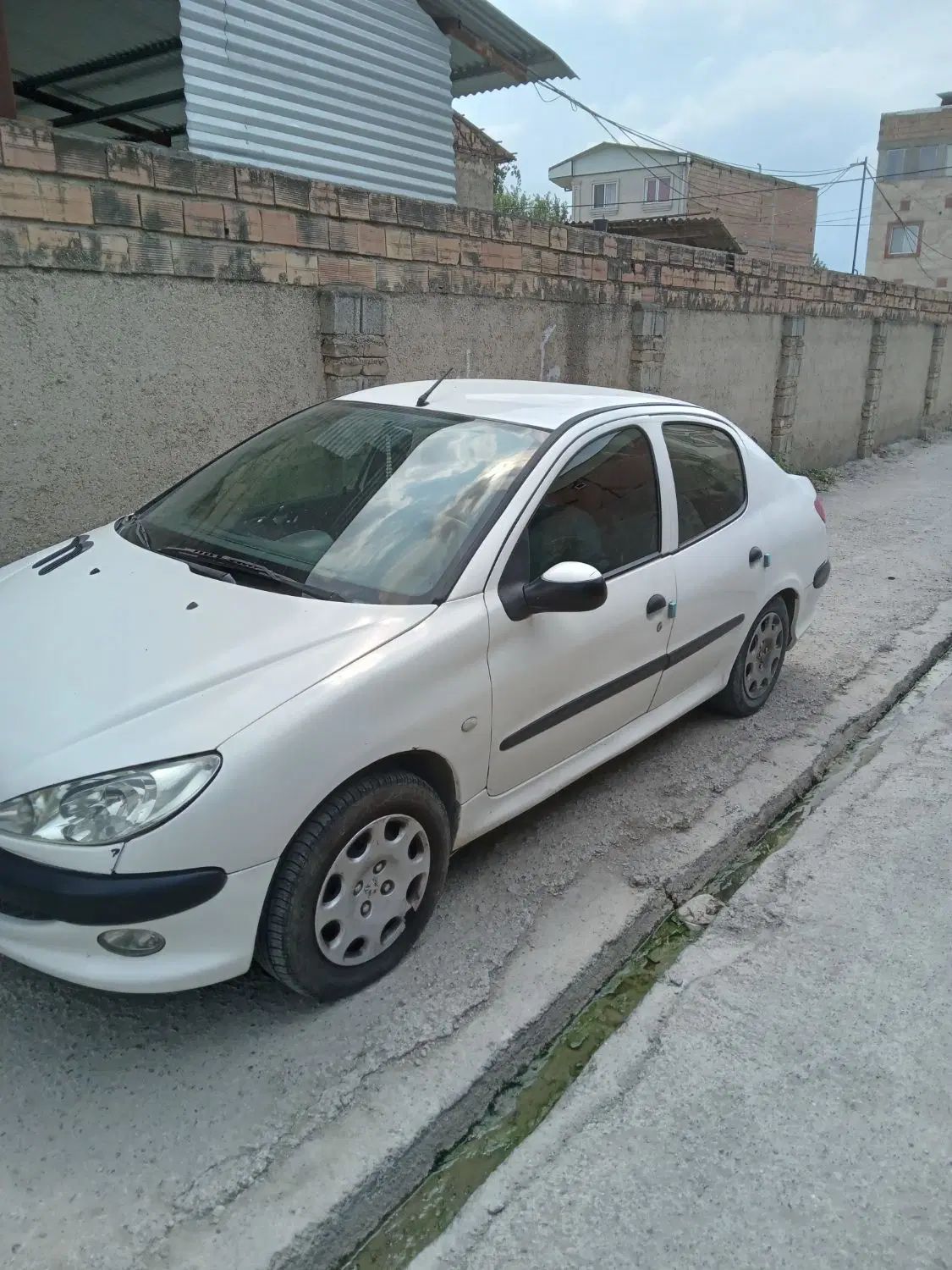 پژو ۲۰۶ صندوق دار v8 - 1395