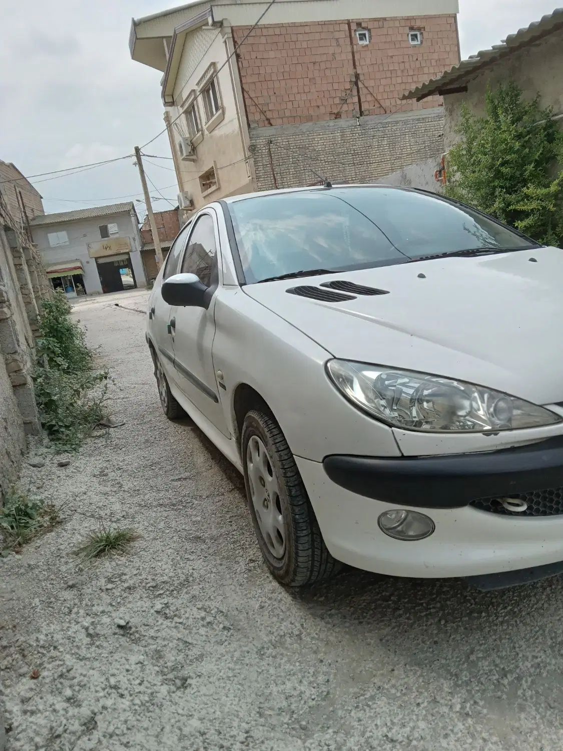 پژو ۲۰۶ صندوق دار v8 - 1395