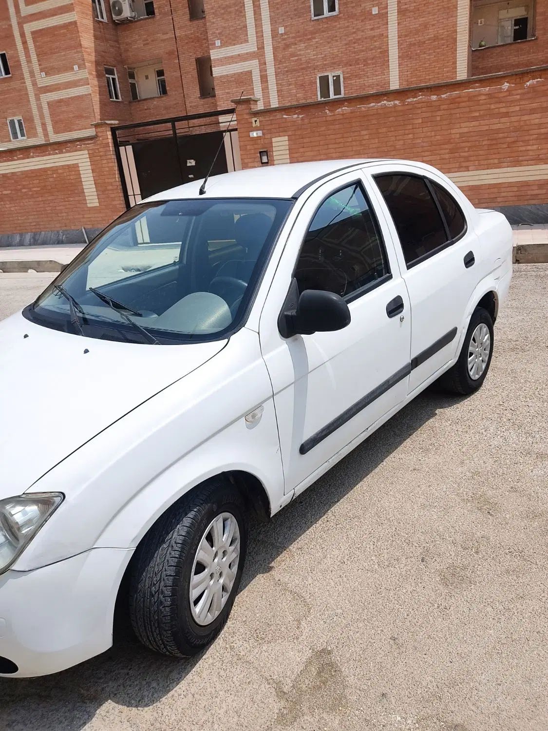 تیبا صندوق دار SX - 1394