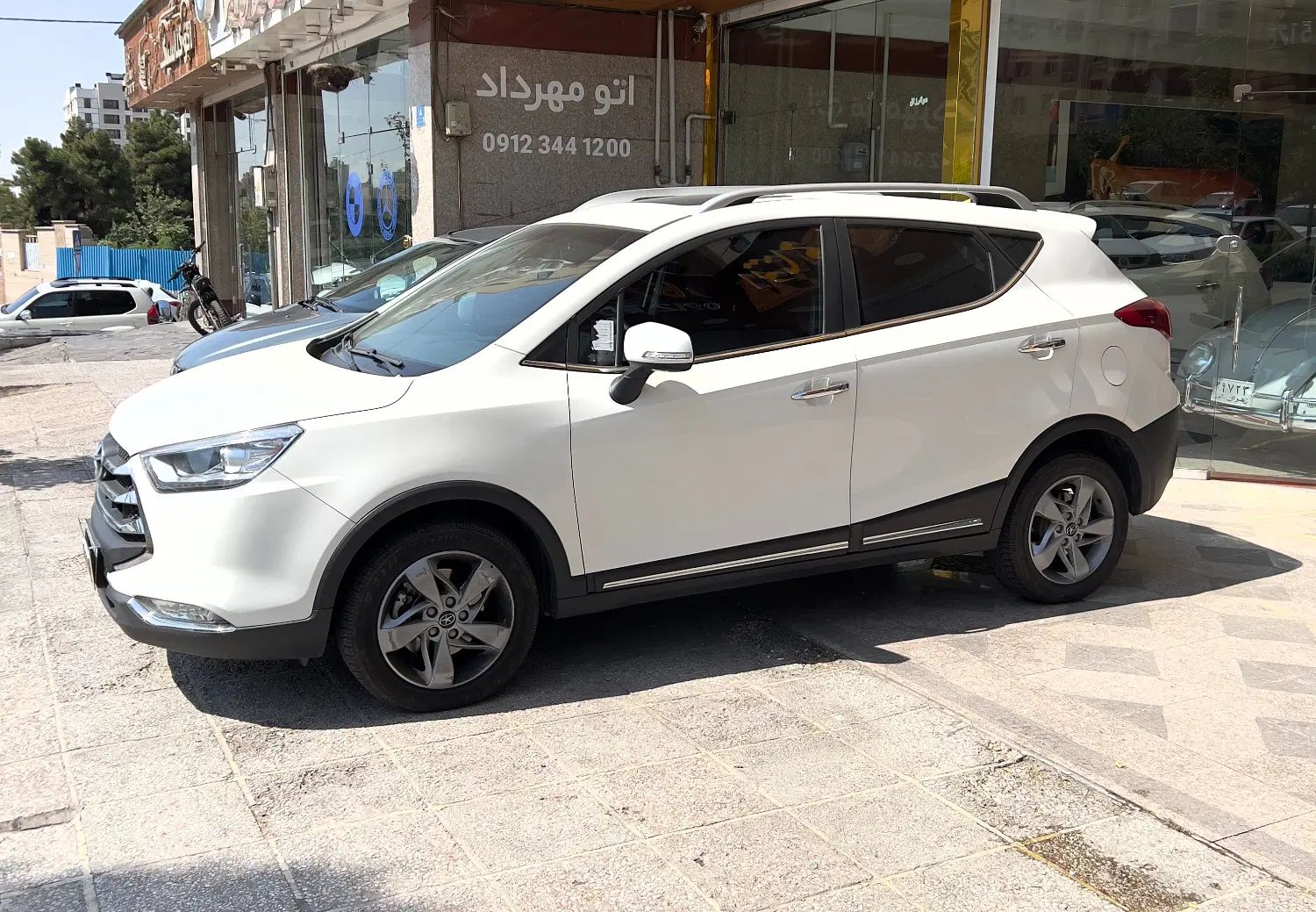 جک S3 اتوماتیک - 1400