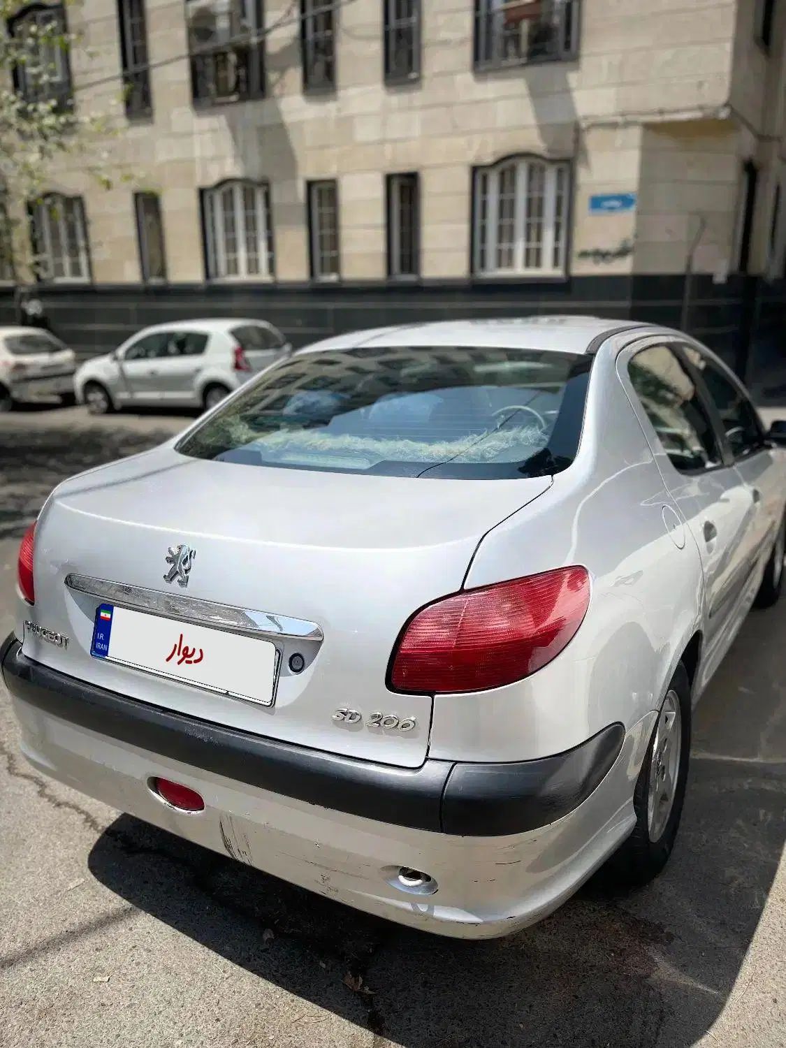 پژو ۲۰۶ صندوق دار v8 - 1385
