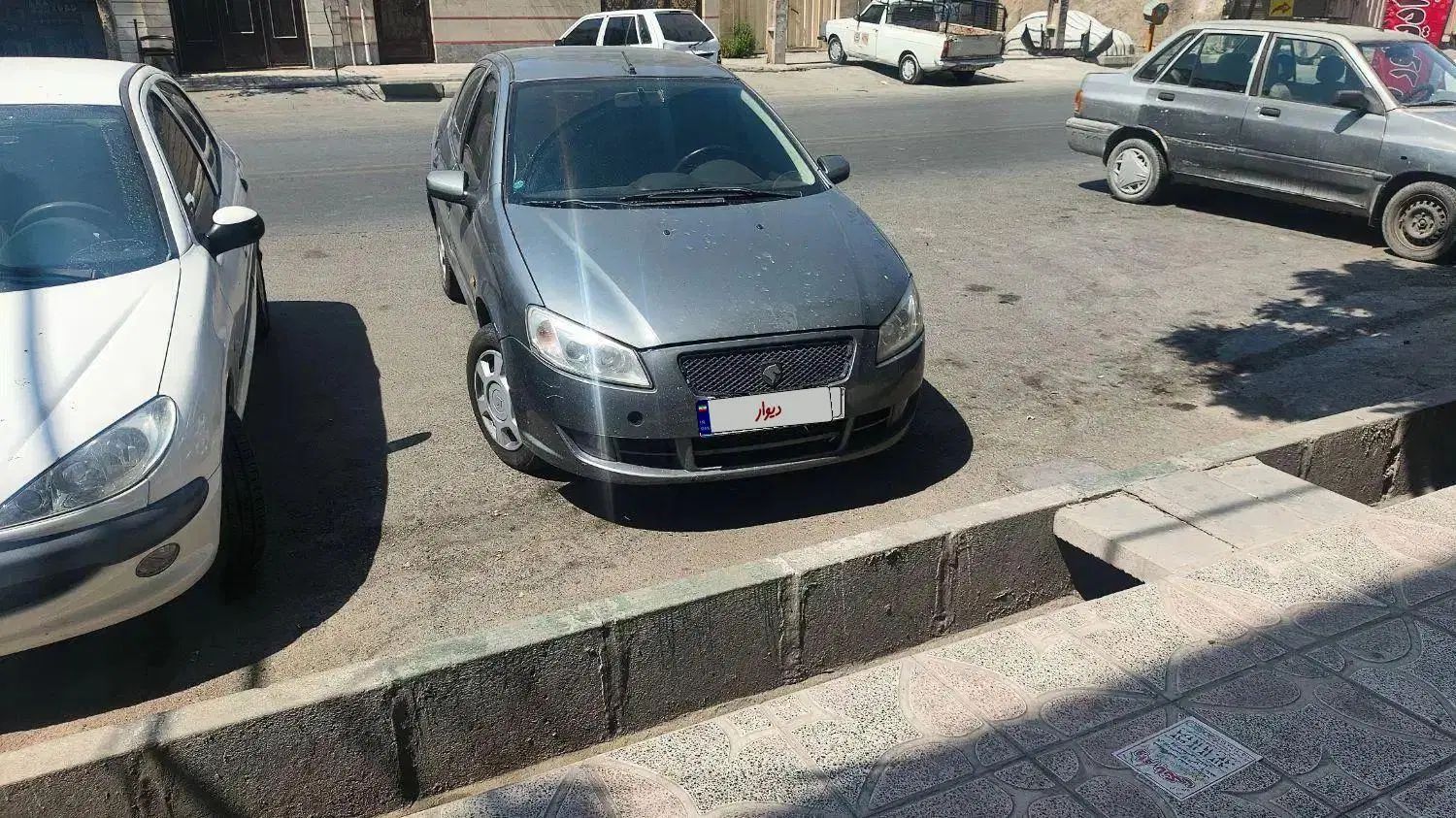 خودرو رانا، LX آگهی ann_19991810