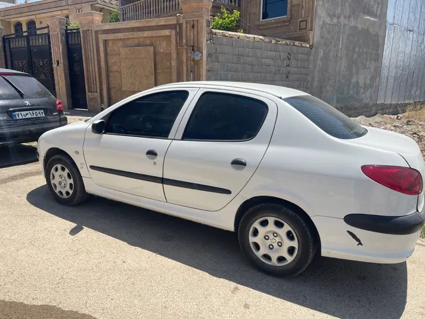 پژو ۲۰۶ صندوق دار v8 - 1396