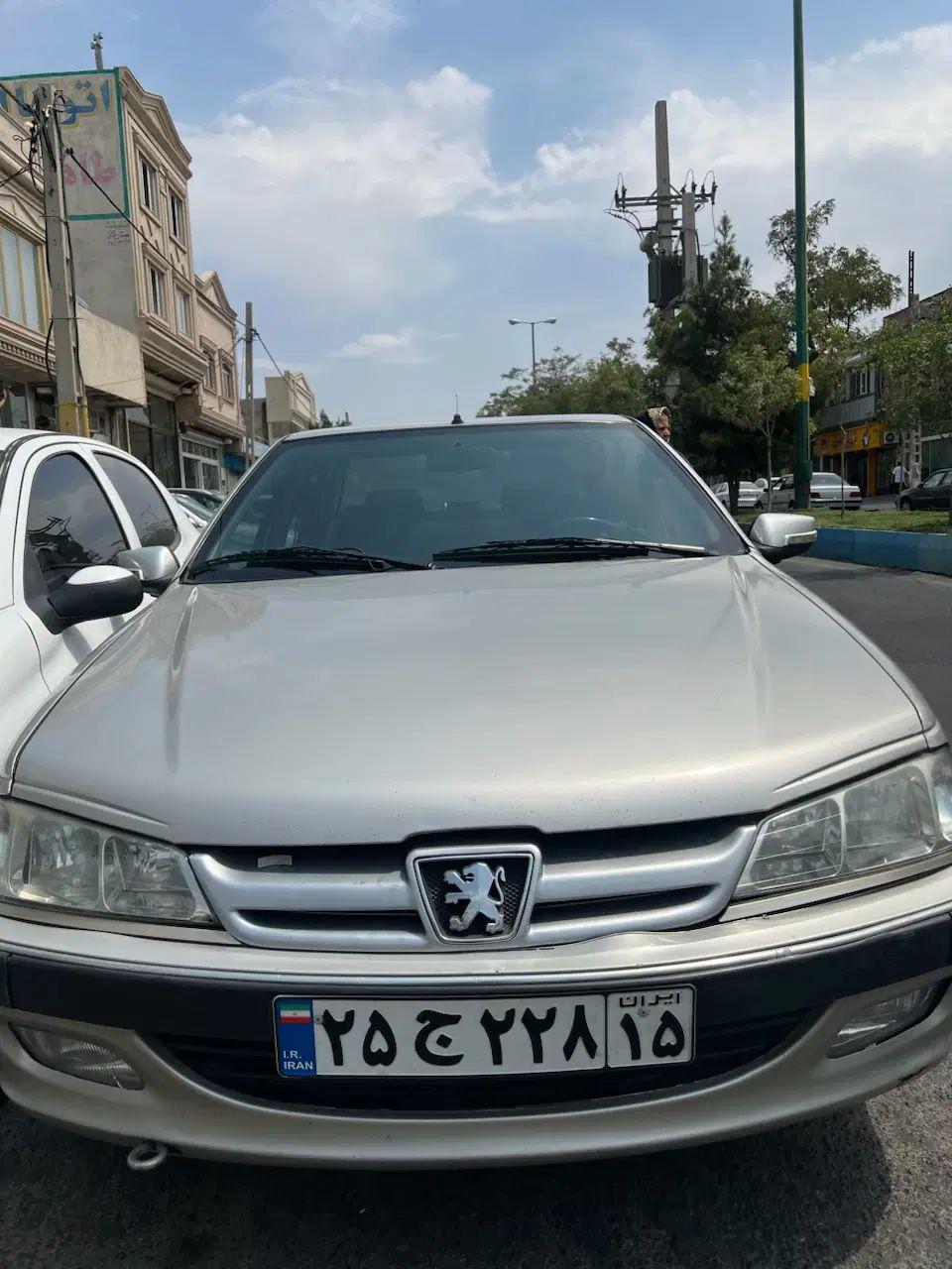 خودرو پژو، پارس آگهی ann_19991910