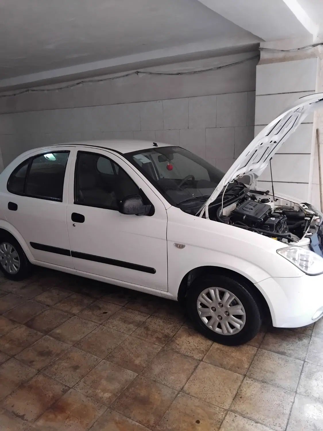 تیبا صندوق دار SX - 1395