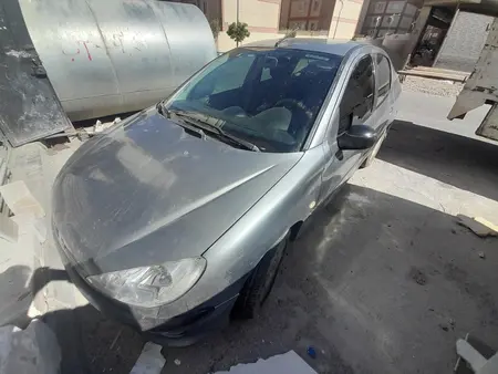 خودرو پژو، ۲۰۶ صندوق دار آگهی ann_19992494