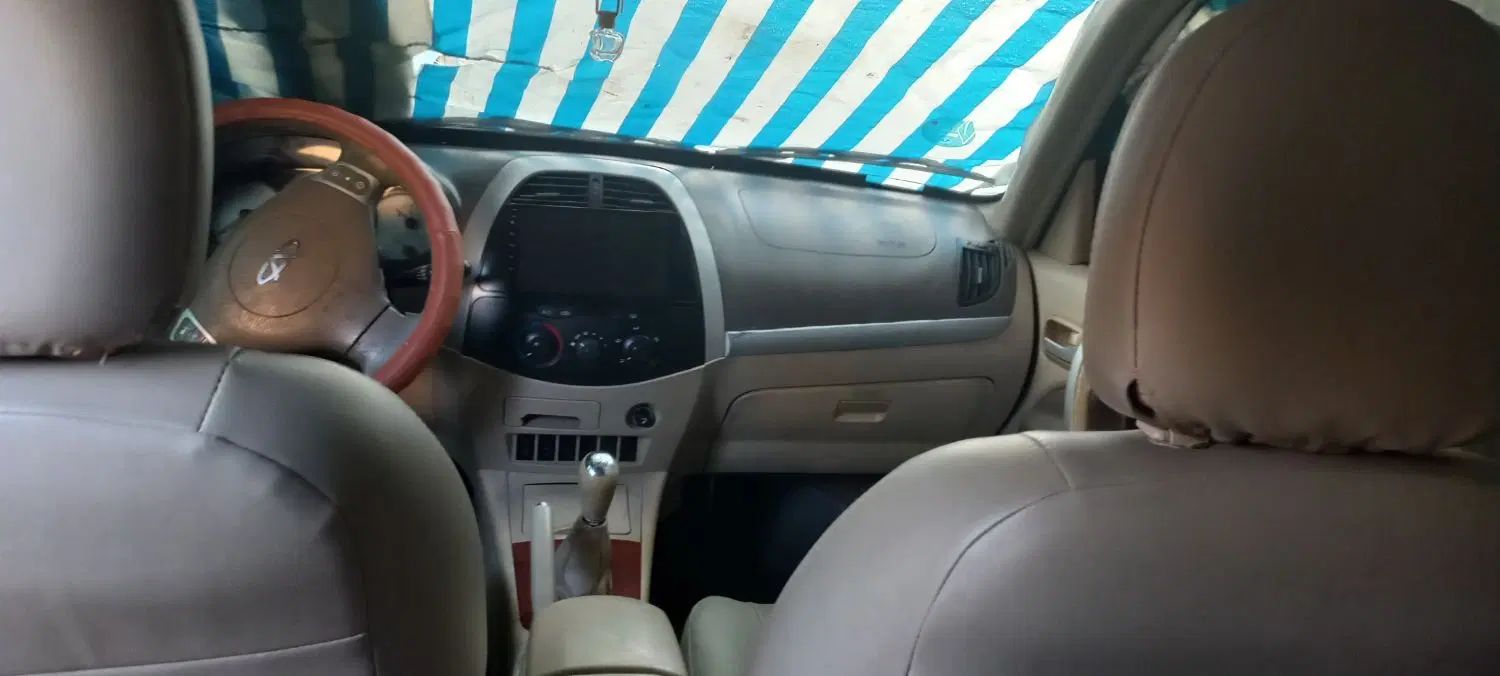 ام وی ام X33 دنده‌ای ساده - 1392
