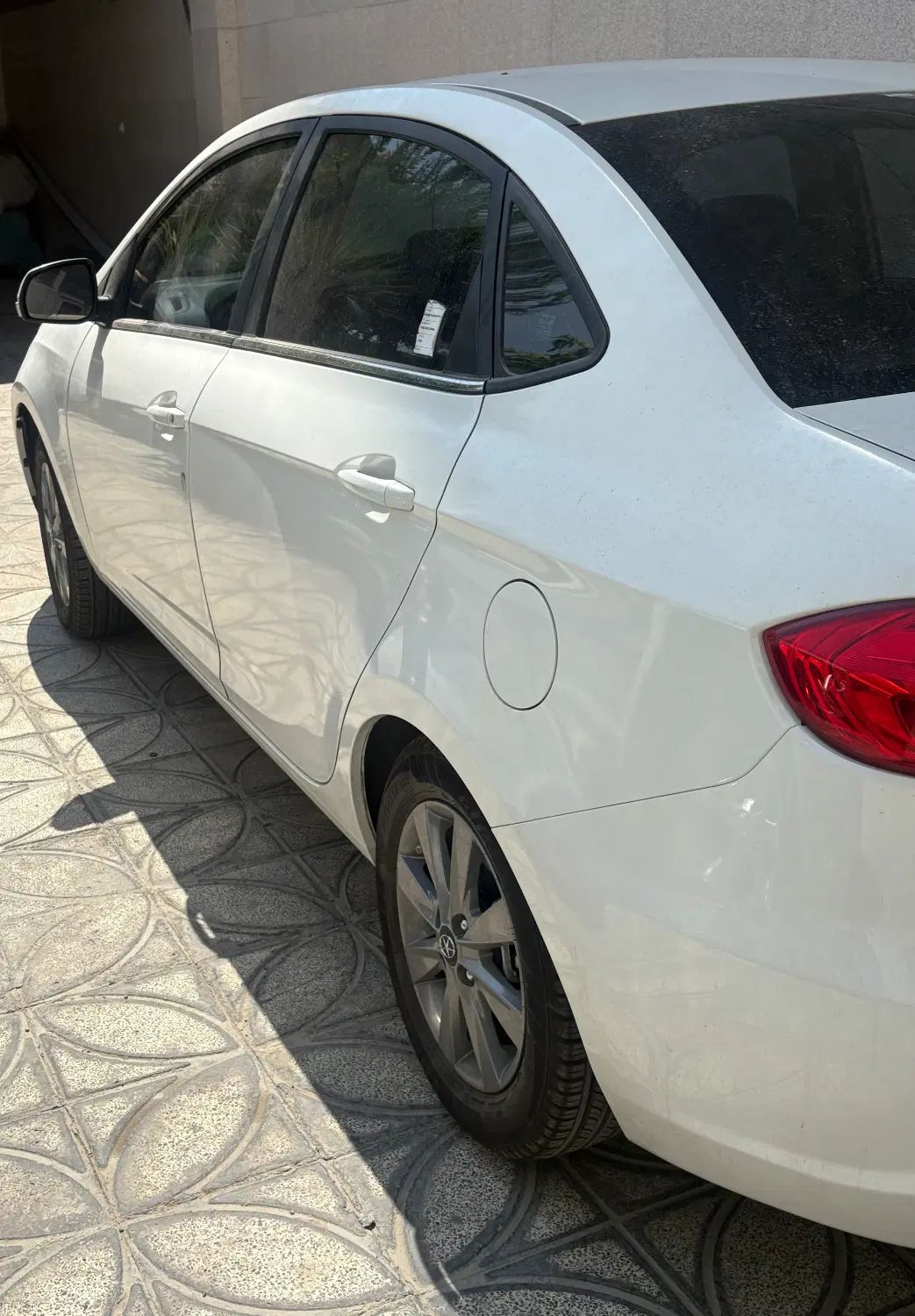 جک J4 اتوماتیک ساده - 1403