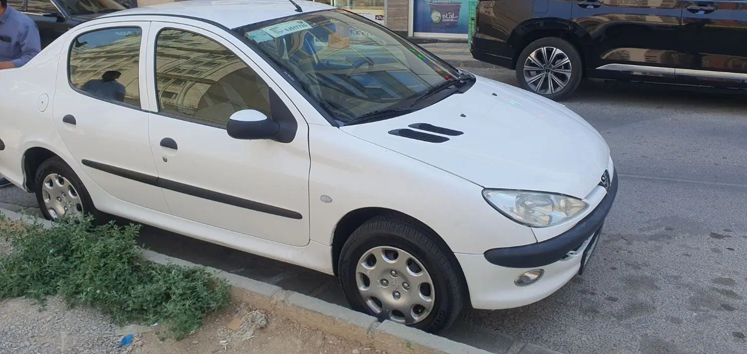 پژو ۲۰۶ صندوق دار v8 - 1390