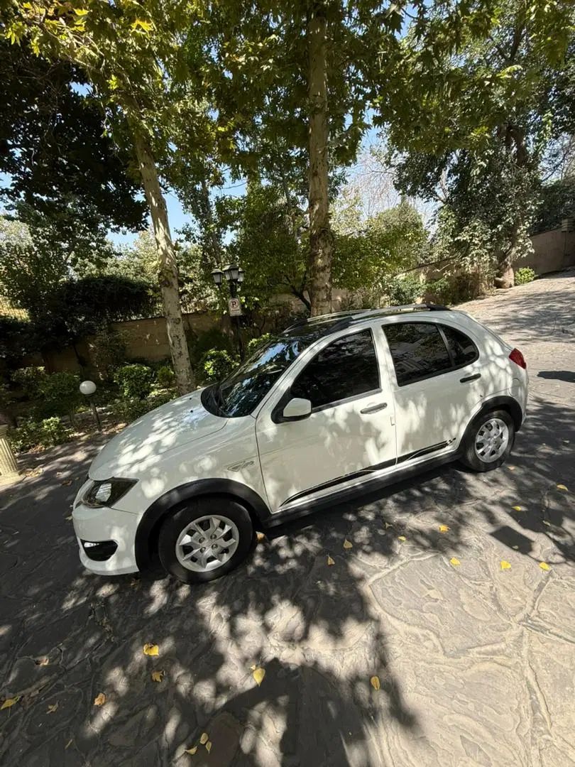 کوییک R دنده‌ای - 1402