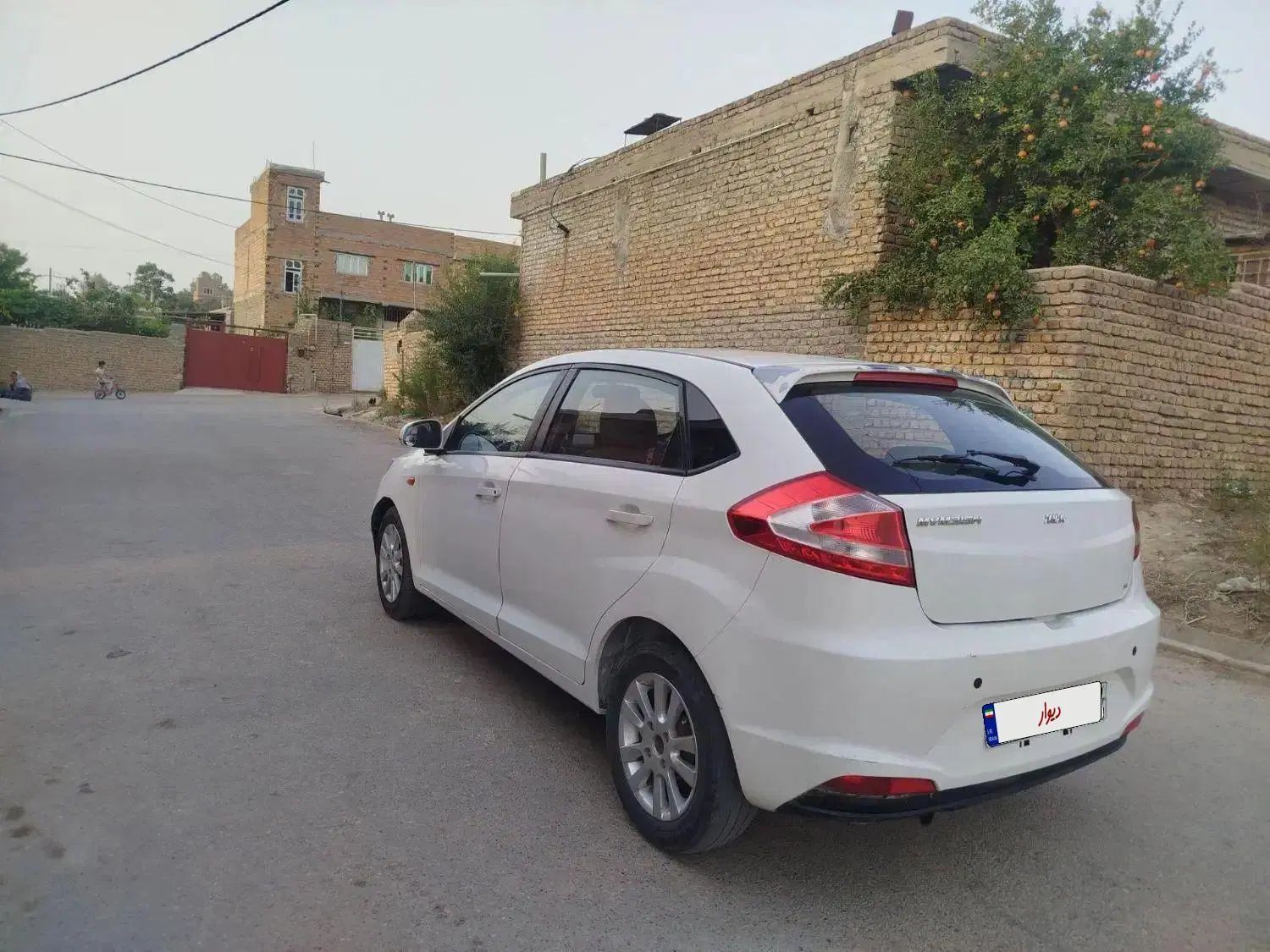 ام وی ام 315 هاچ بک ساده دنده ای - 1394