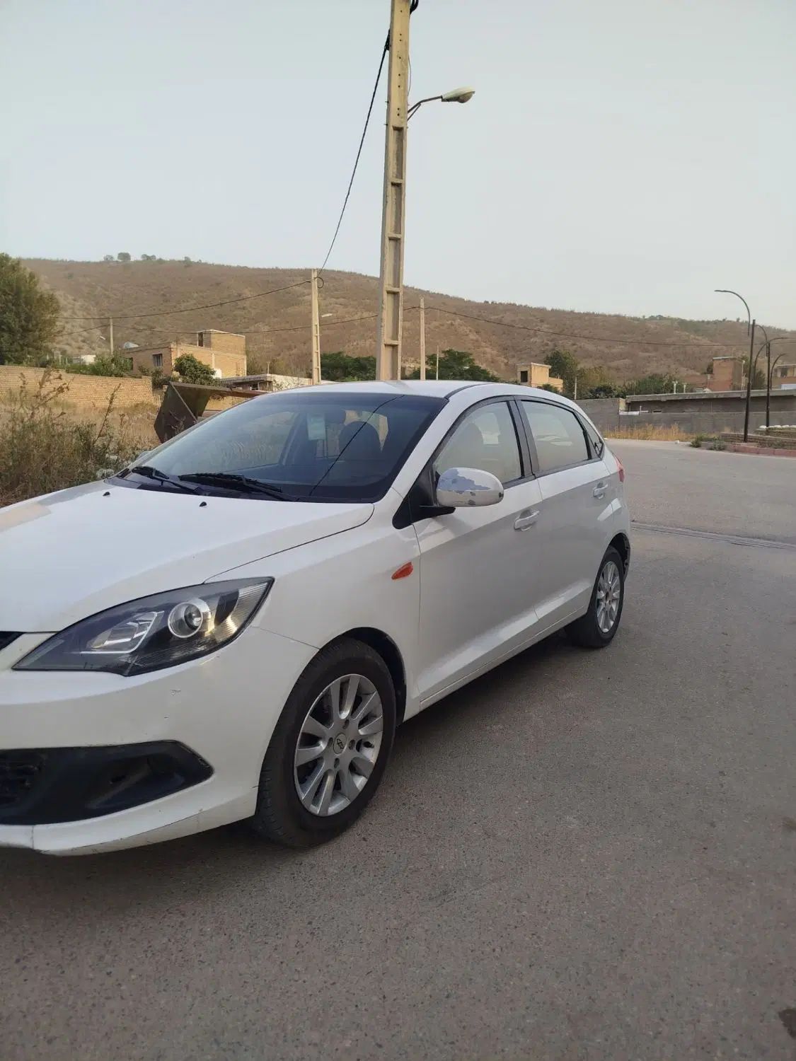 ام وی ام 315 هاچ بک ساده دنده ای - 1394