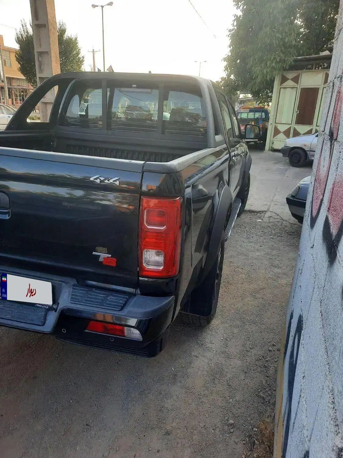 خودرو کی ام سی، T8 آگهی ann_19993073