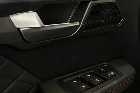 کی ام سی T9 ۲.۰ لیتر توربو - 1404