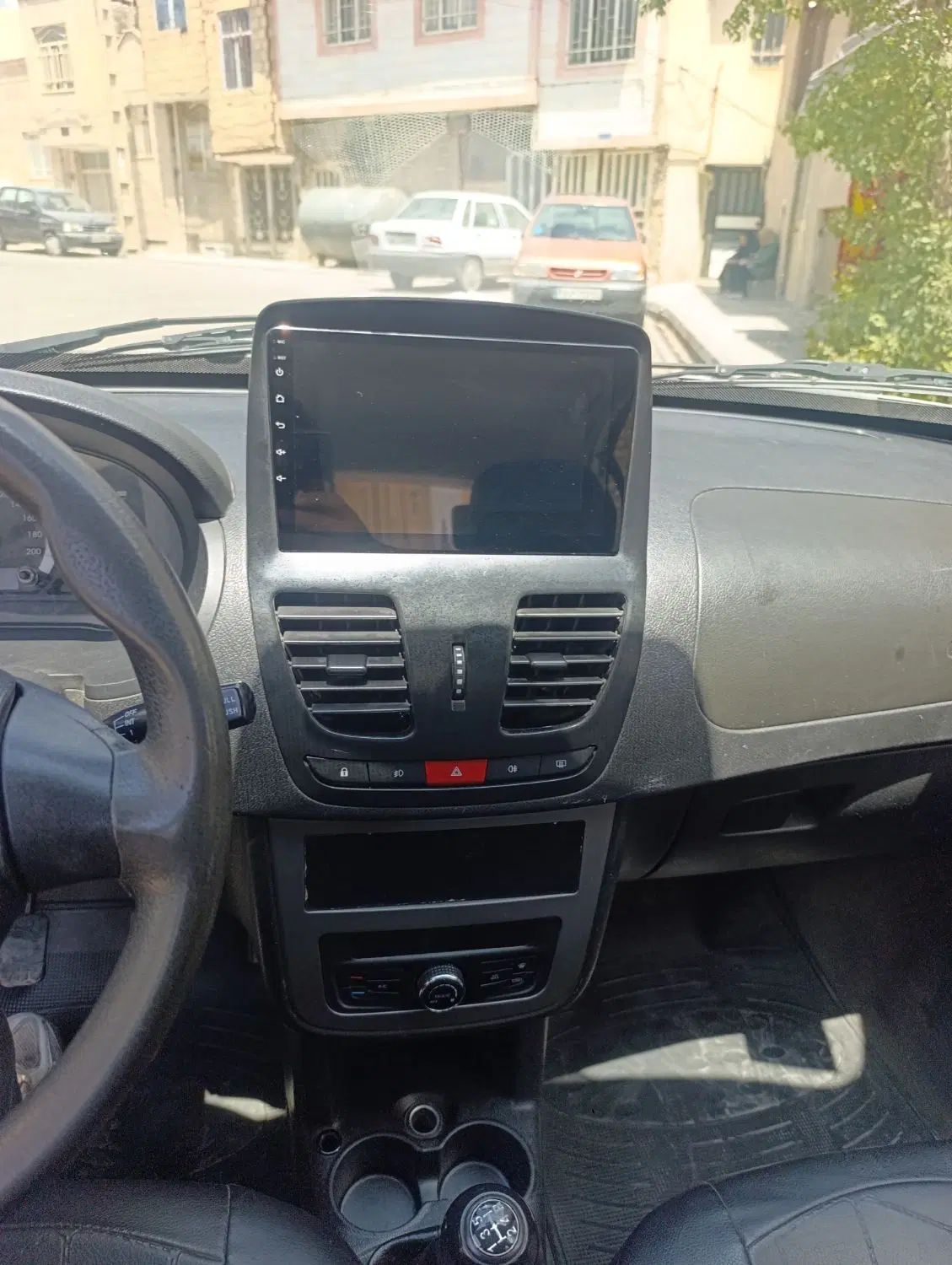 کوییک R دنده‌ای - 1401