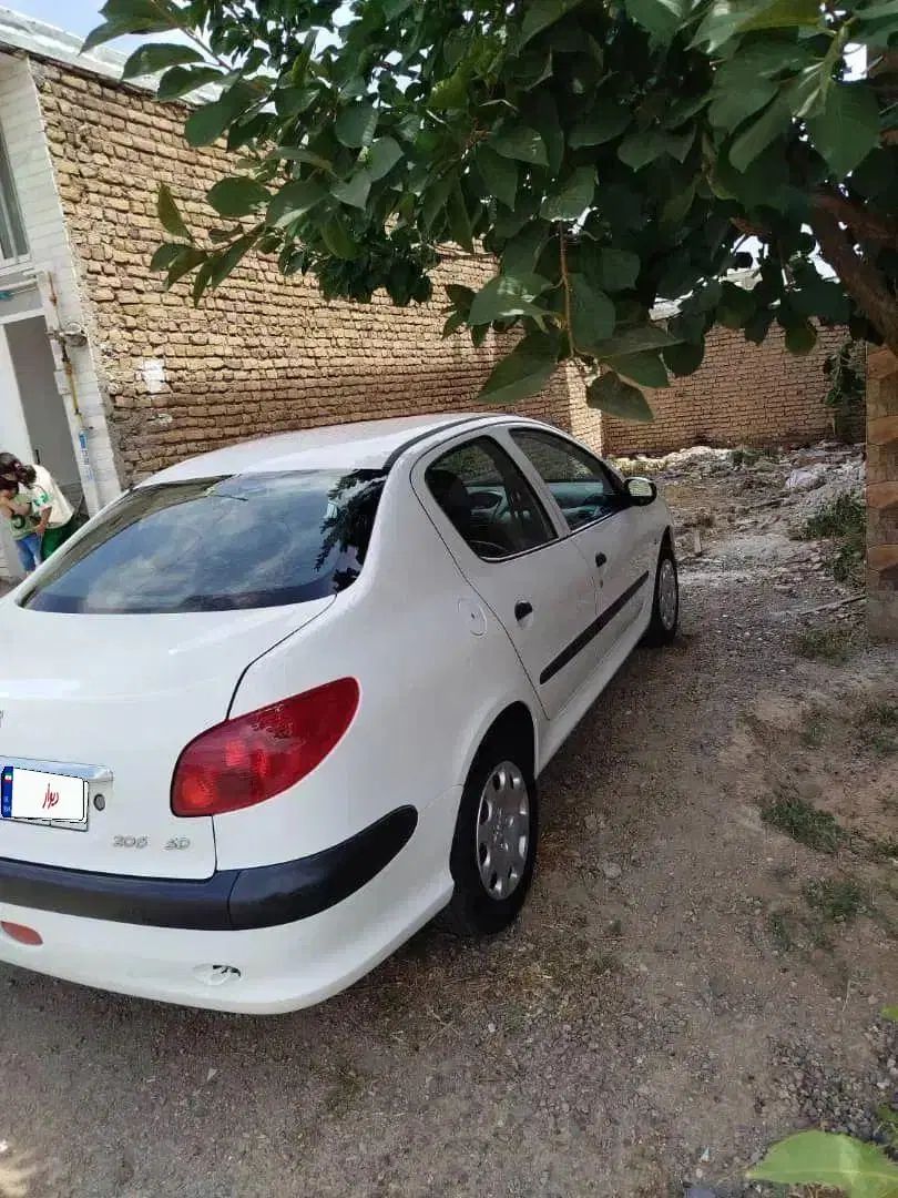 پژو ۲۰۶ صندوق دار v8 - 1394