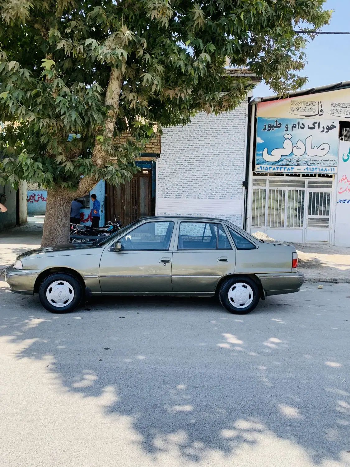 دوو سیلو سدان - 1381
