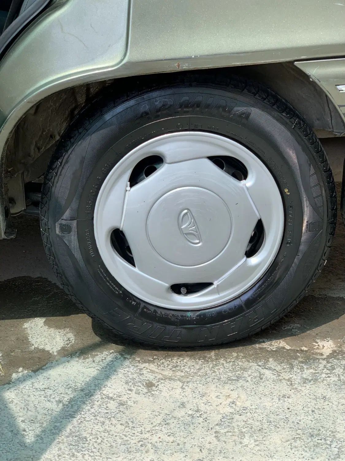 دوو سیلو سدان - 1381