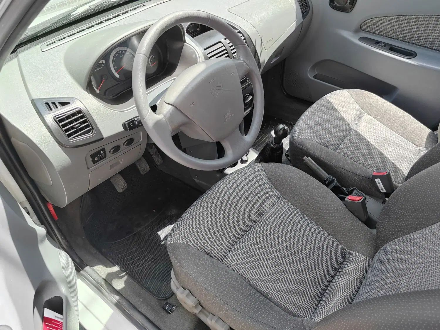 تیبا صندوق دار SX - 1400