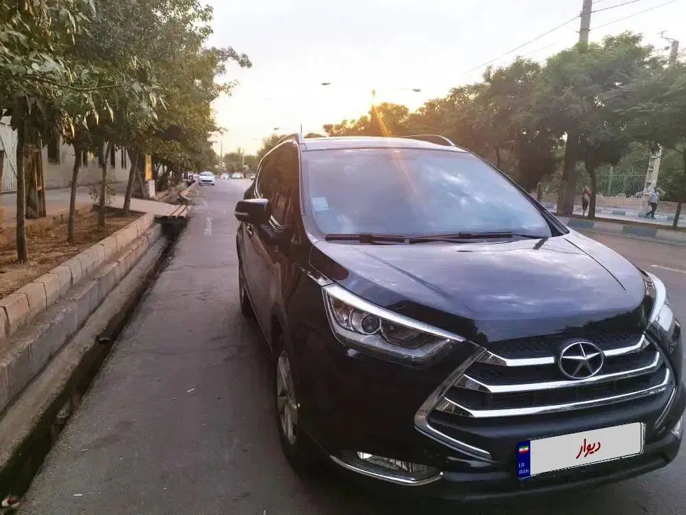 جک S3 اتوماتیک - 1402