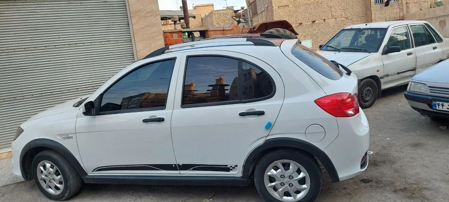 کوییک R دنده‌ای - 1402