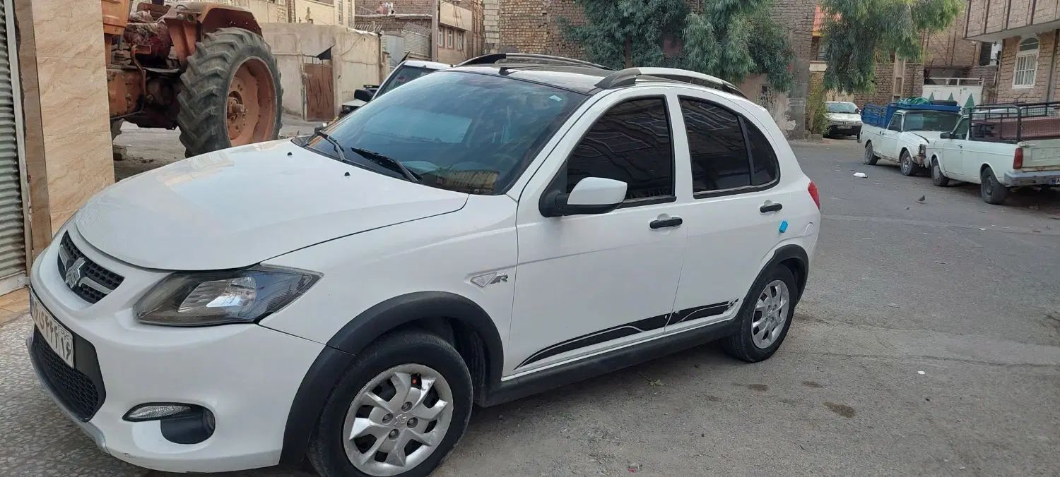 کوییک R دنده‌ای - 1402