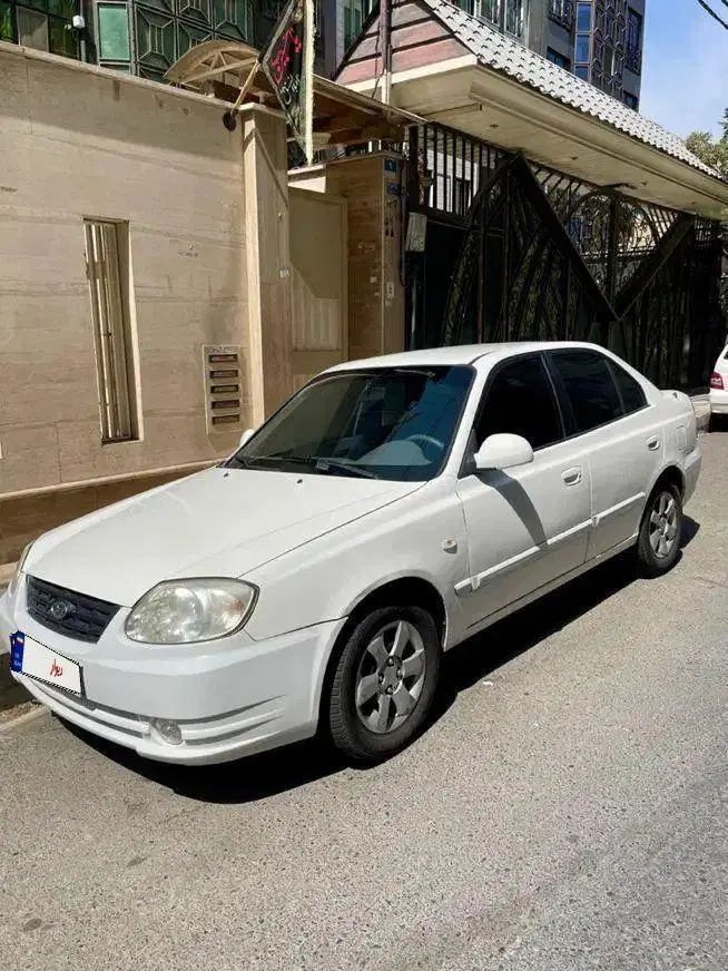 هیوندای ورنا اتوماتیک - 1386