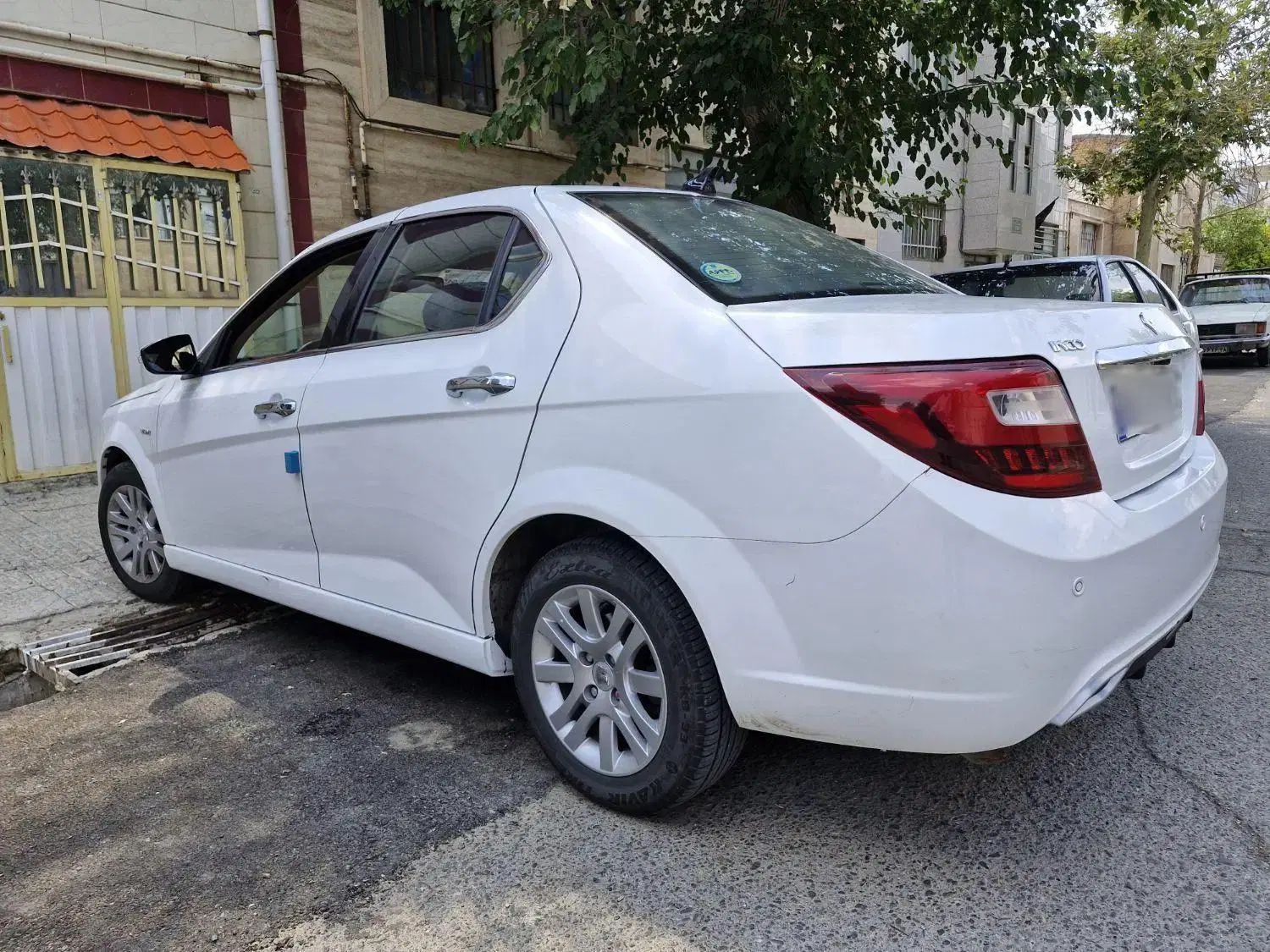 دنا پلاس تیپ ۲ سانروف ۴ ایربگ - 1399