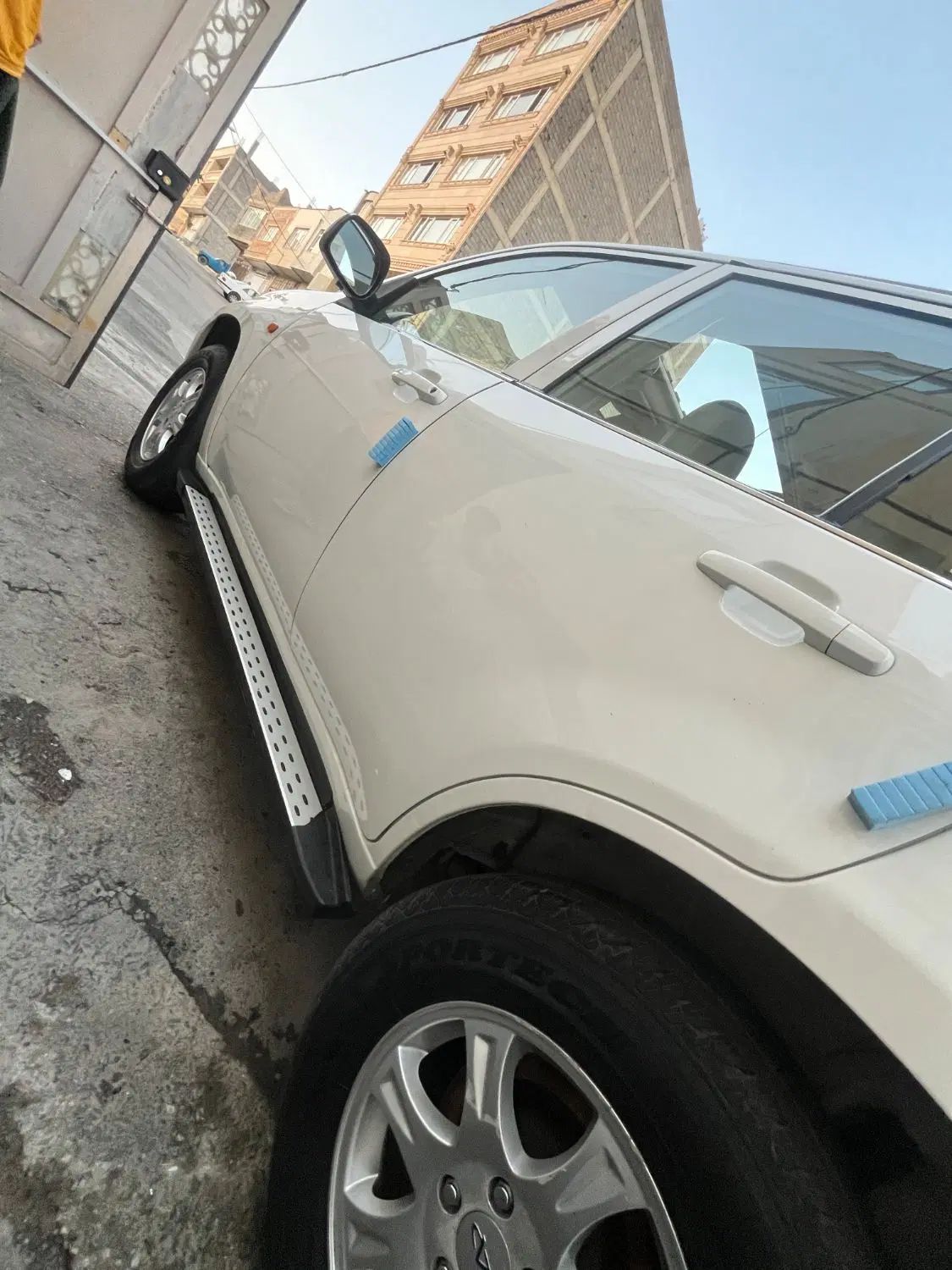 ام وی ام X33 دنده‌ای ساده - 1390