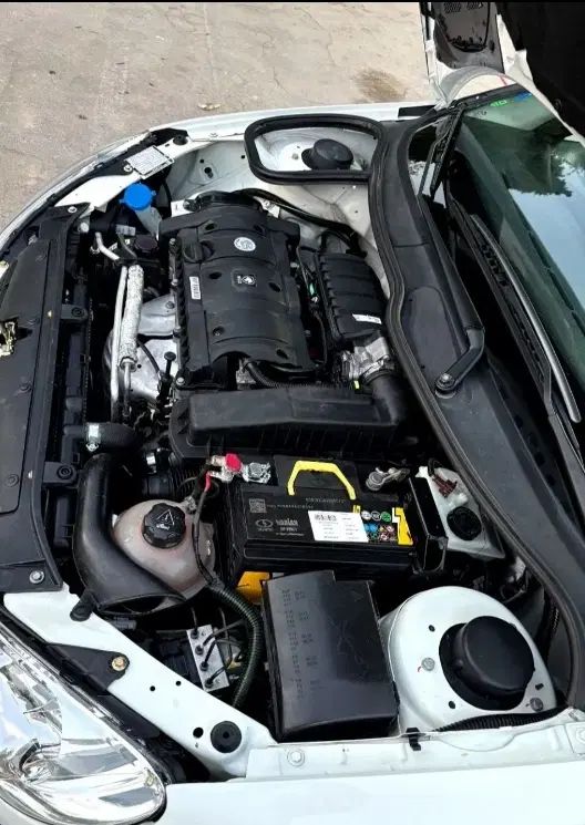 پژو ۲۰۶ صندوق دار v8 - 1397