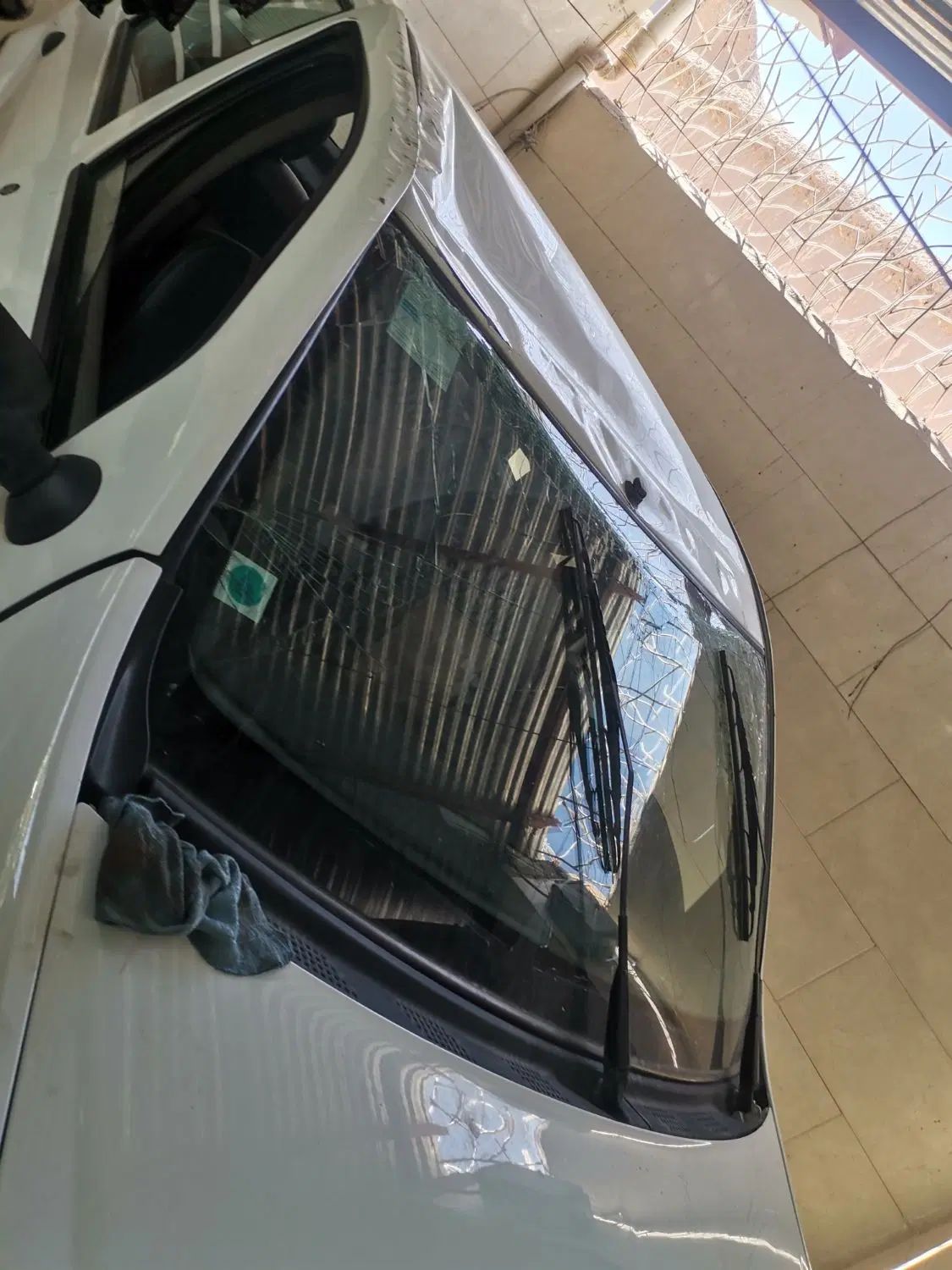 رنو تندر 90 E2 - 1396