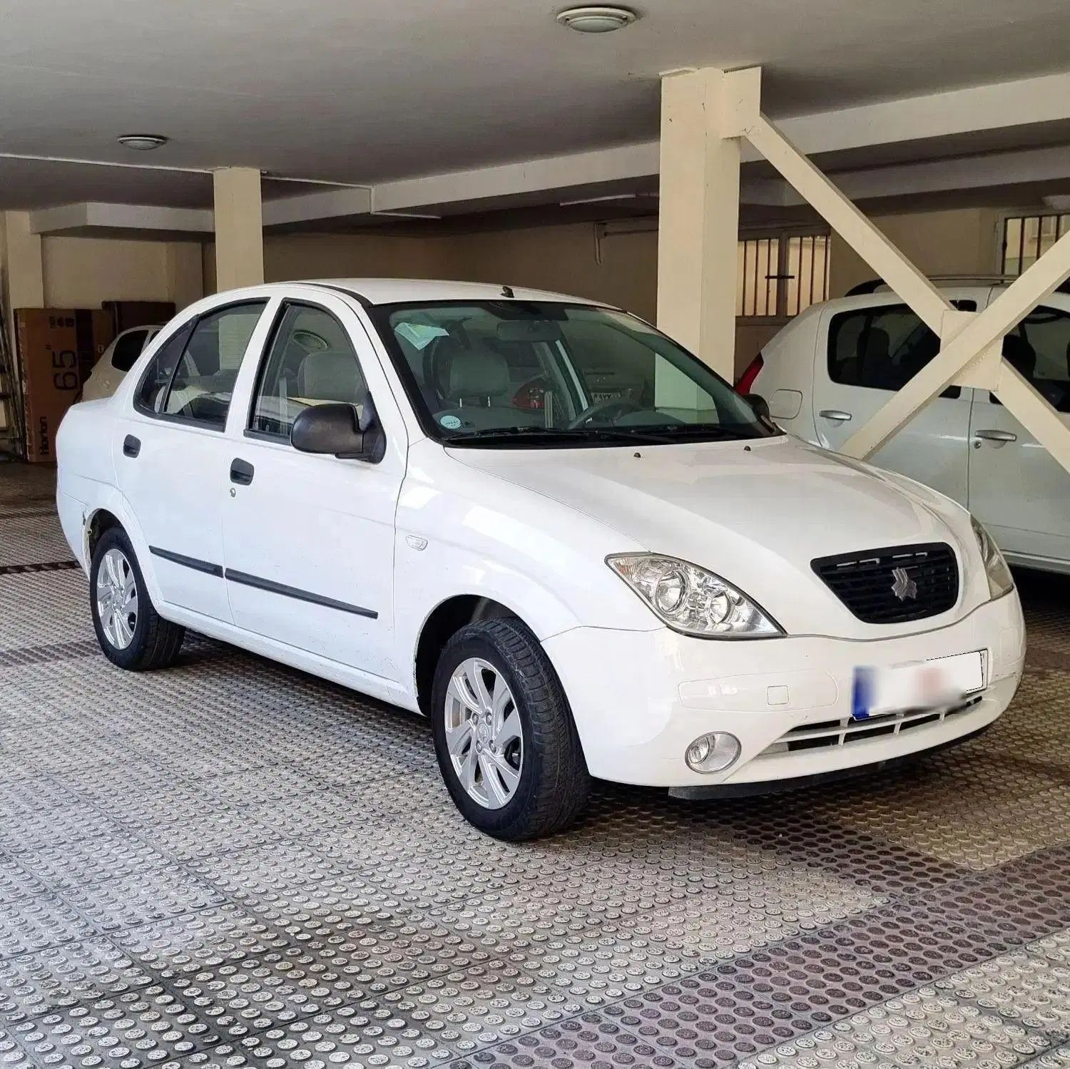 تیبا صندوق دار SX - 1398
