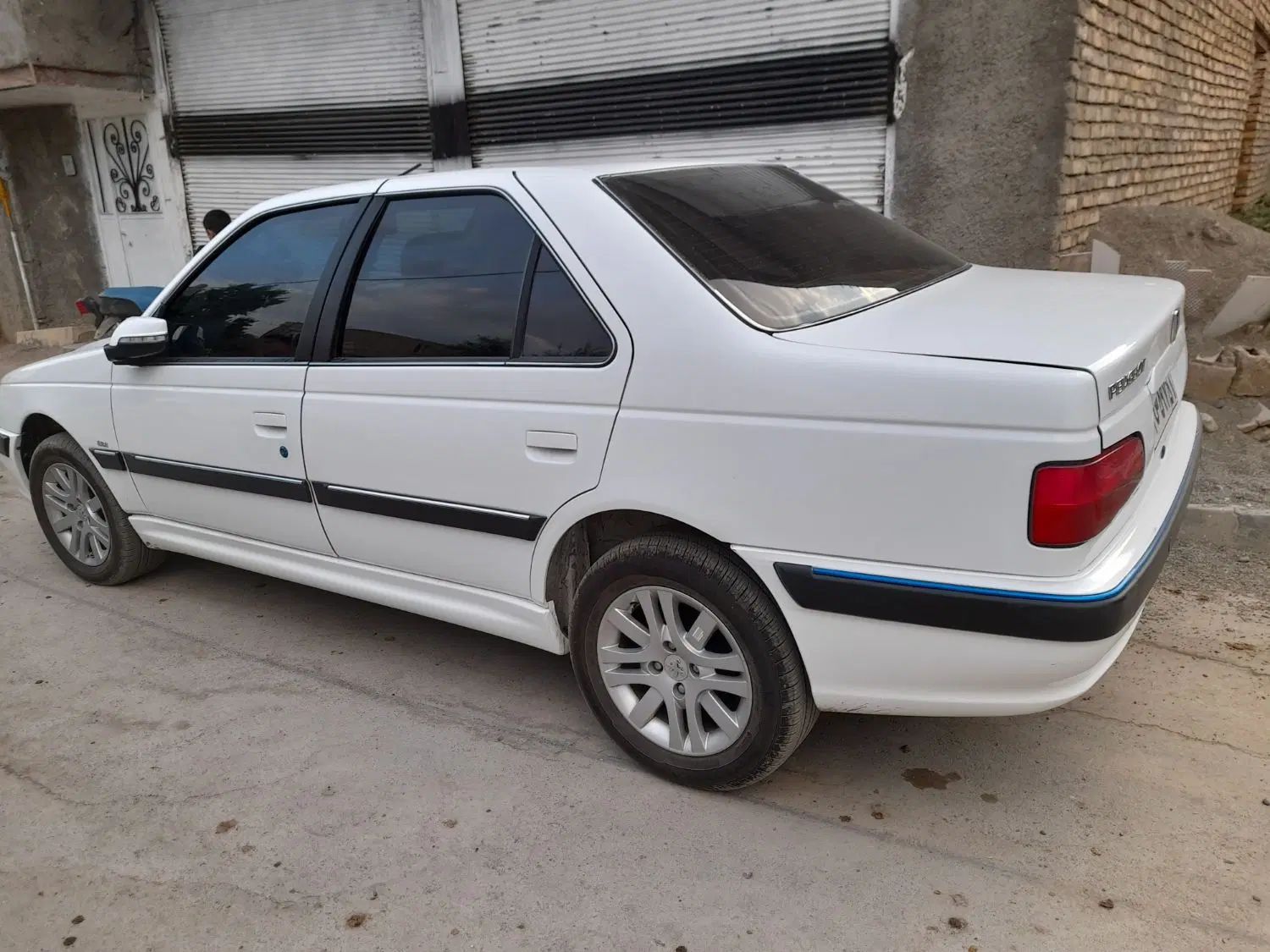پژو پارس LX - 1401