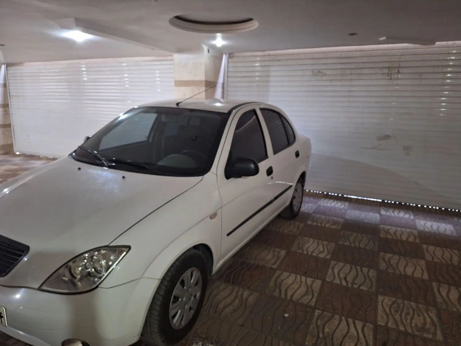 تیبا صندوق دار SX - 1400
