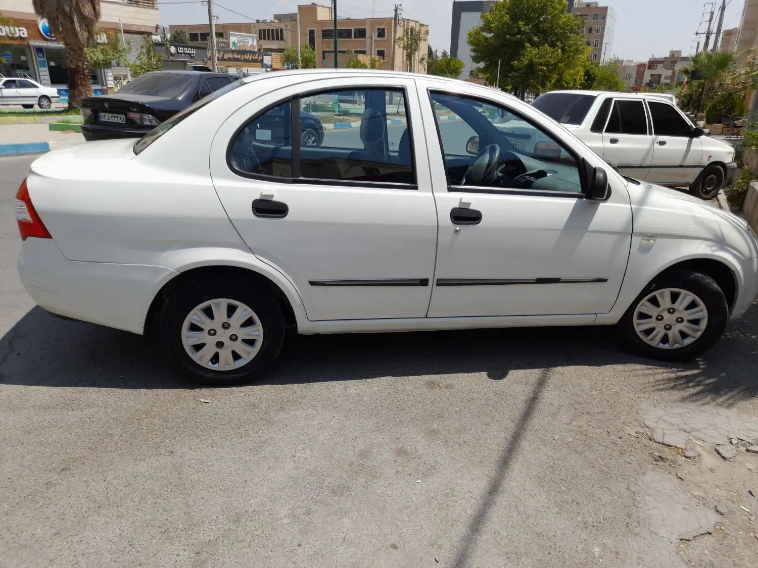 تیبا صندوق دار SX - 1400