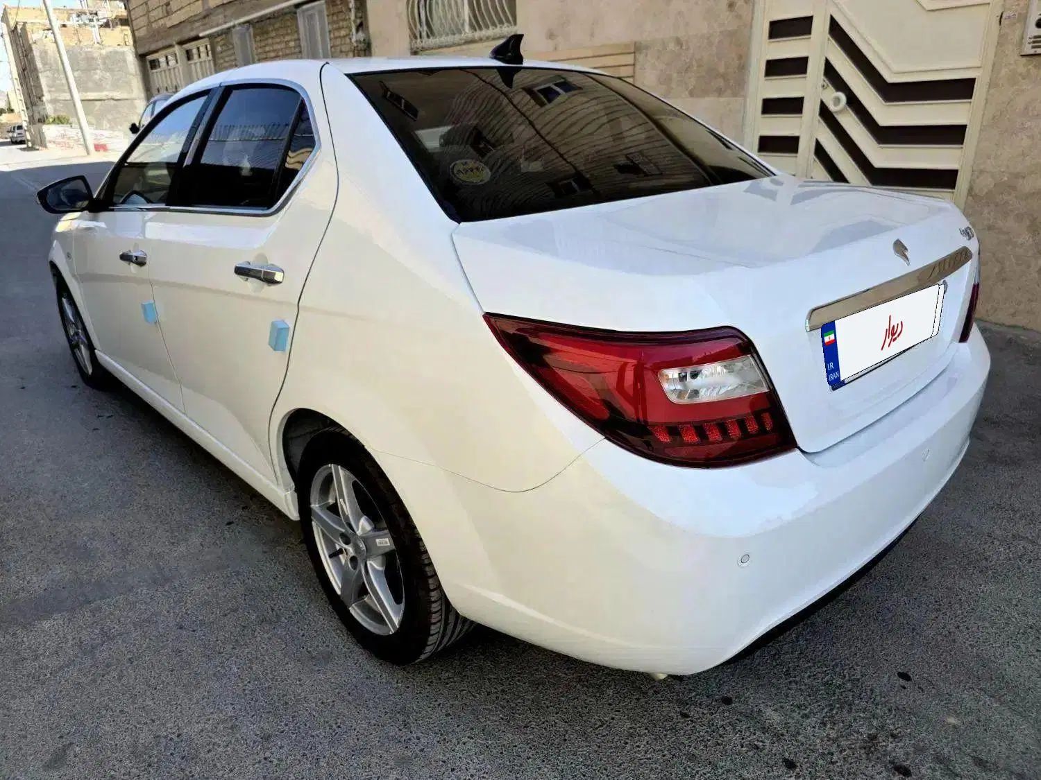 دنا پلاس توربو اتوماتیک - 1402