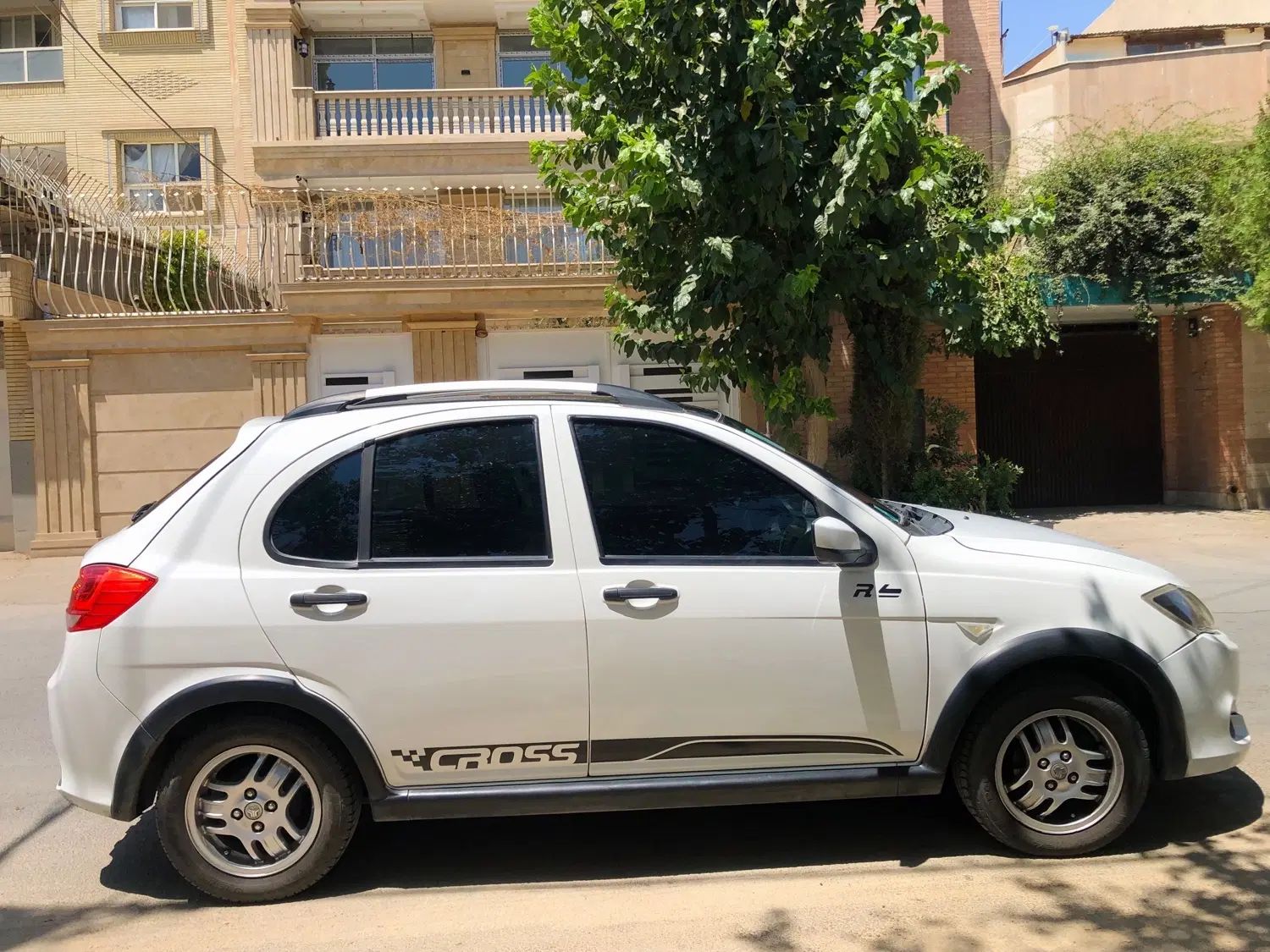 کوییک R دنده‌ای - 1399