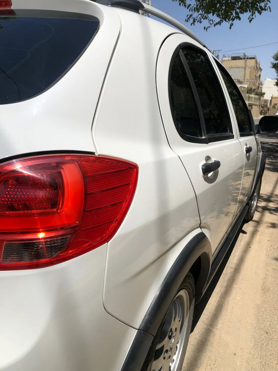 کوییک R دنده‌ای - 1399