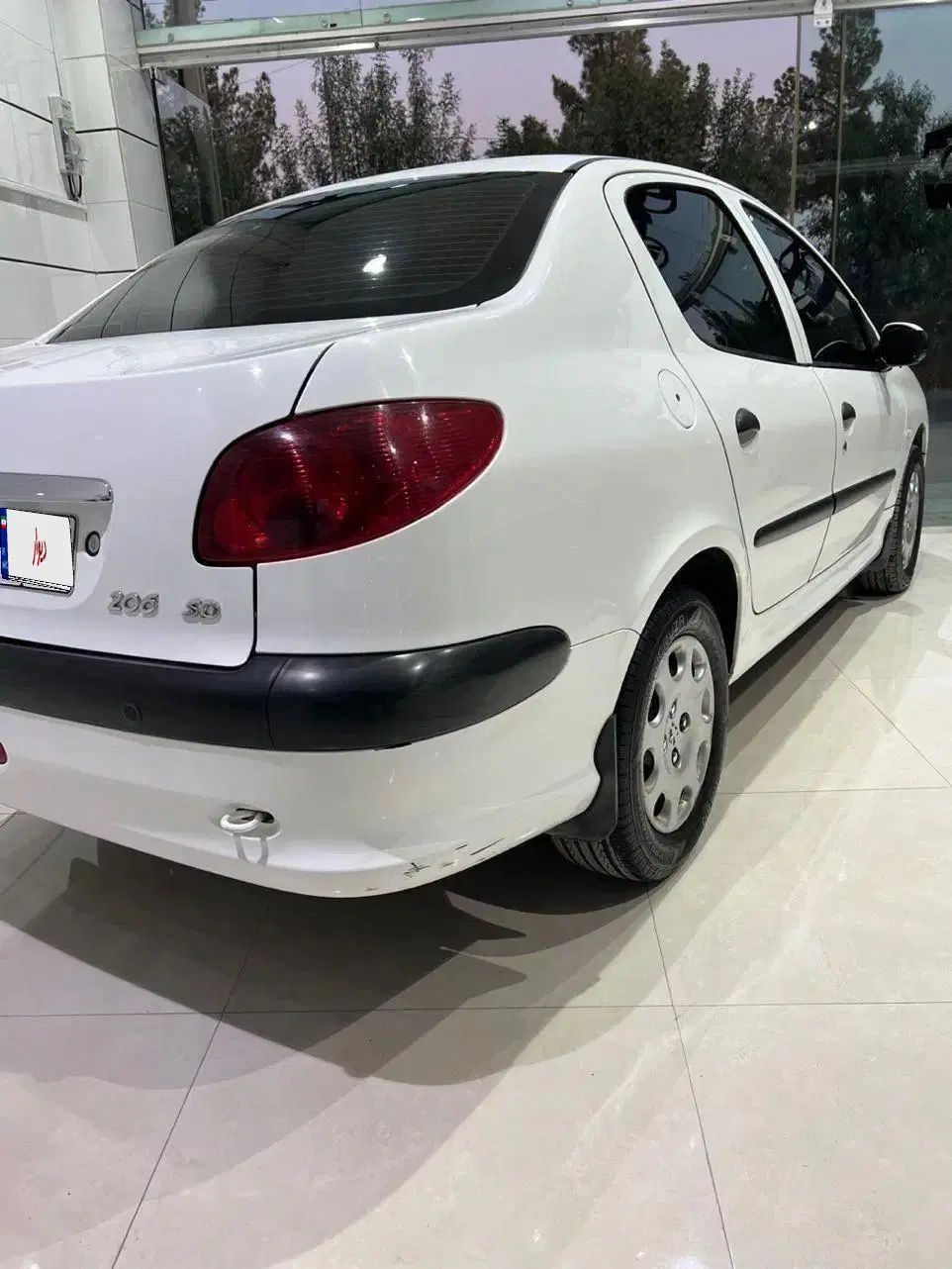 پژو ۲۰۶ صندوق دار v8 - 1393