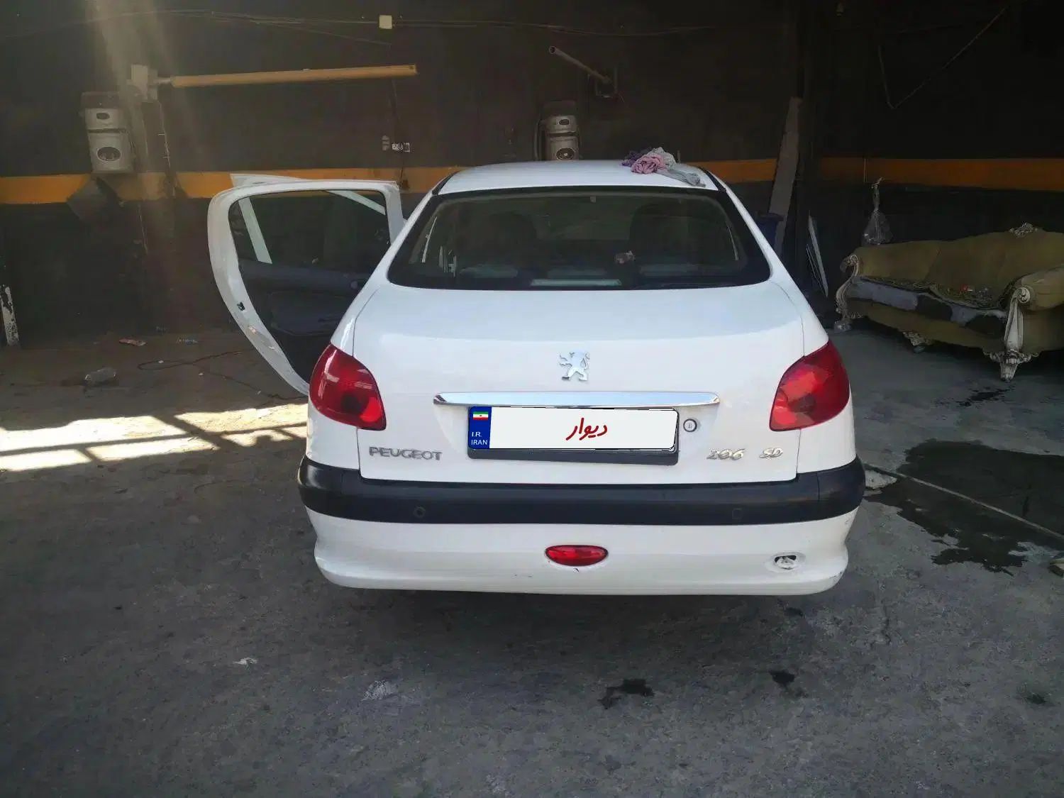 پژو ۲۰۶ صندوق دار v8 - 1396
