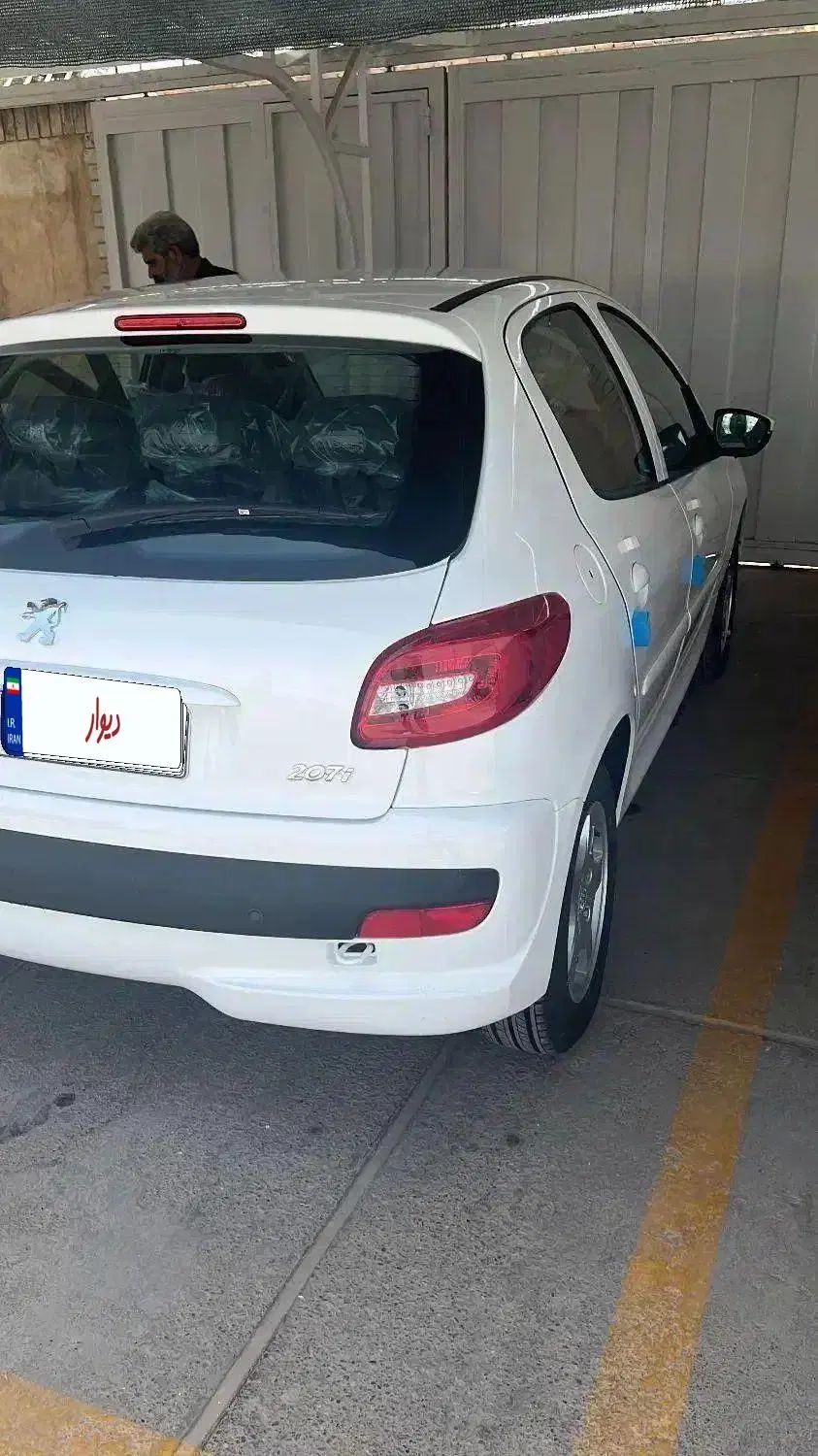 پژو 207 اتوماتیک - 1400