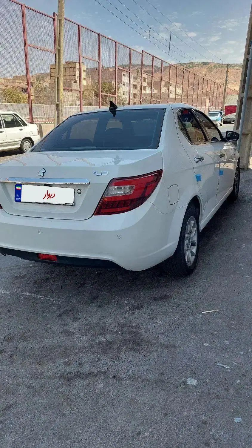 دنا پلاس توربو ۵ دنده 4 ایربگ - 1400
